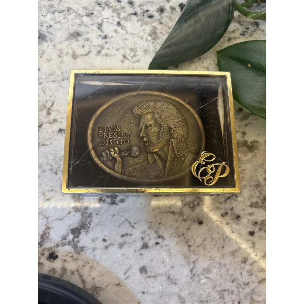 Elvis Presley Belt Buckle First Edition Memorial Commemorative Vintage 1935-1977
